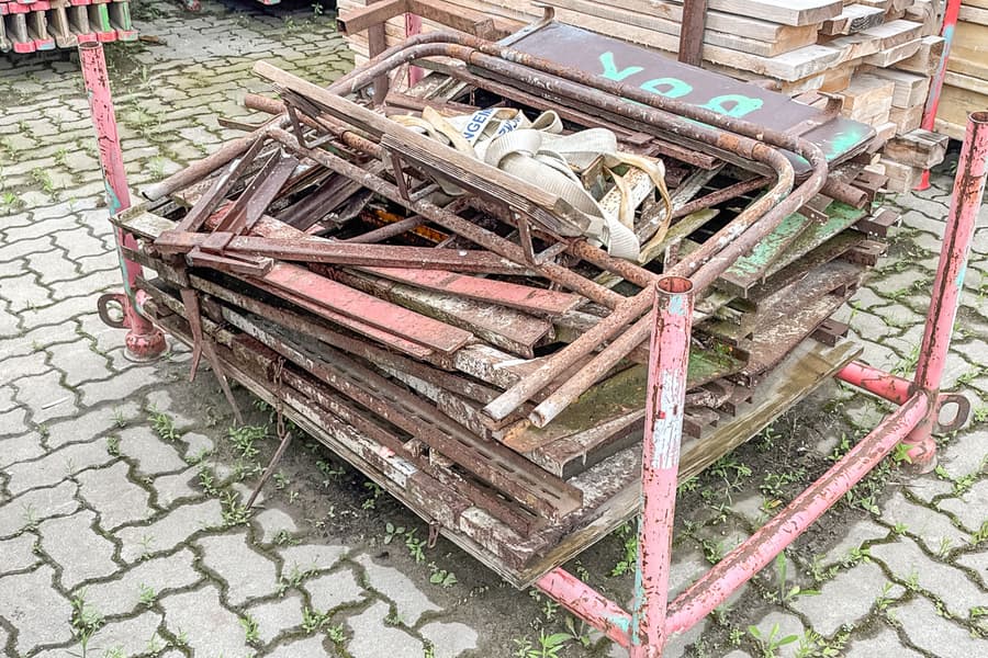 Schutzgeländerzwingen DOKA